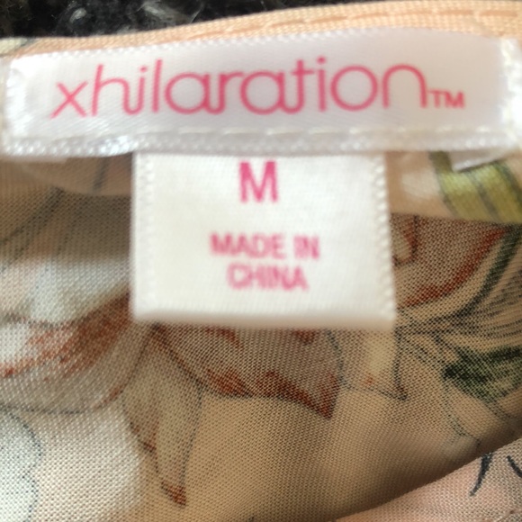 Xhiliration | Blush pink floral smocked maxi dress - Picture 7 of 11